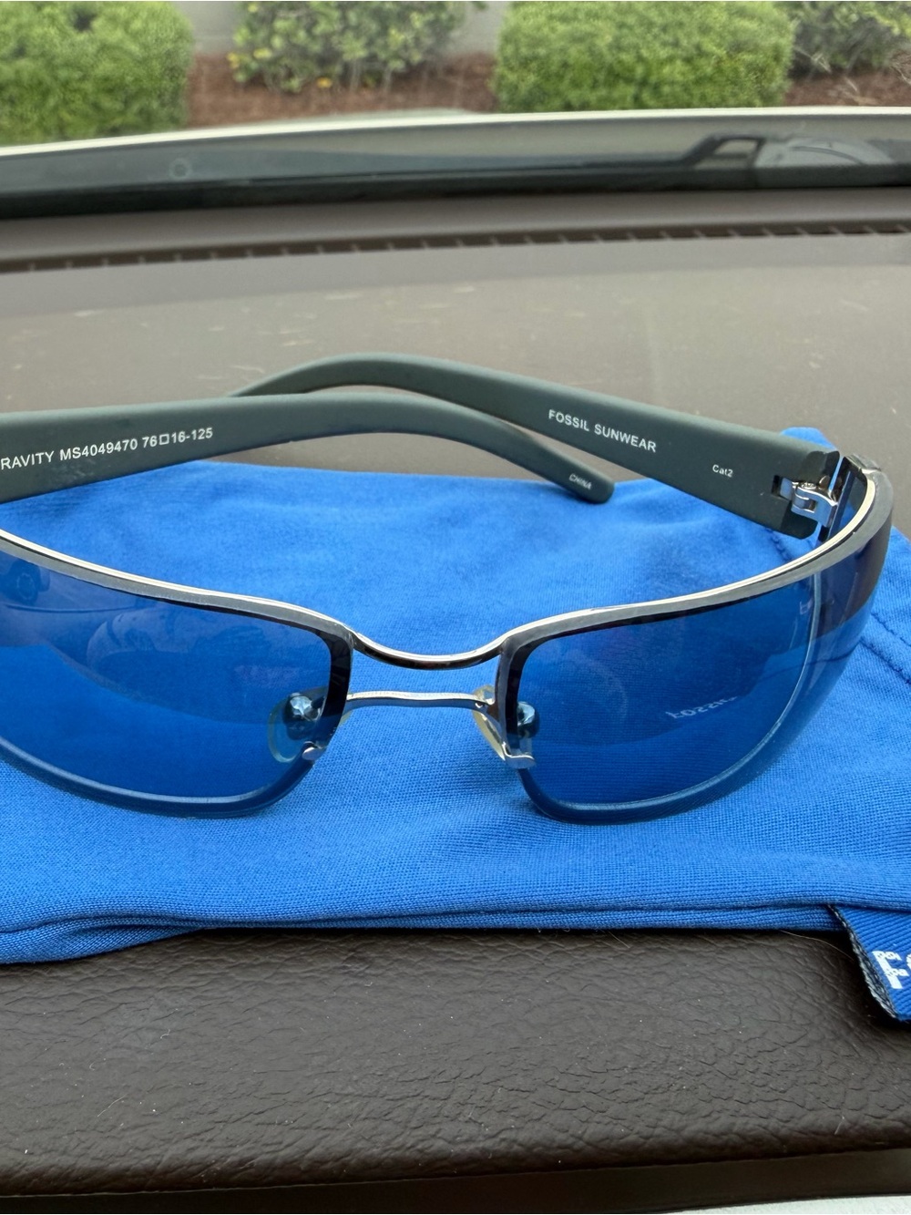 Y2K Fossil Gravity VNTG Blue Wrap sunglasses - Picture 2 of 4